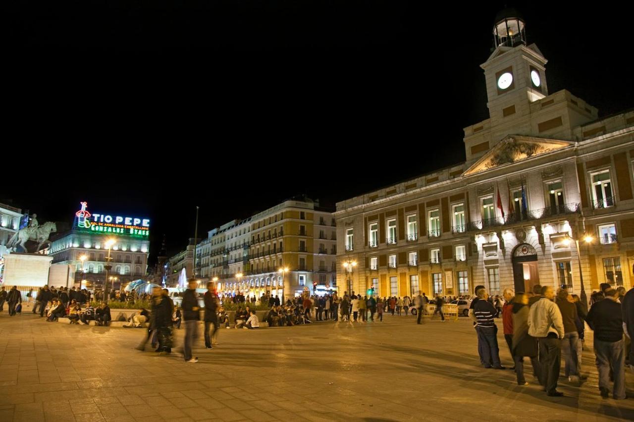 Apartamentos Felipe IV Plaza Mayor 马德里 外观 照片